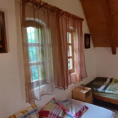 - Balaton 20230 Nyaraló Szentantalfa